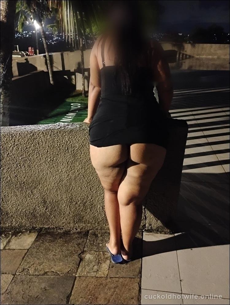 Exibicionismo amador da esposa gordinha - Foto amadora caseira 5